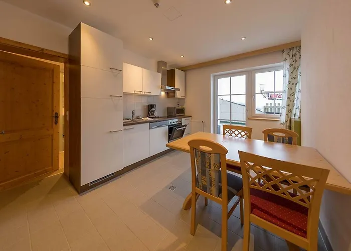 شقة هوبيرتوشوف فيرينفونونغن جيرلوس